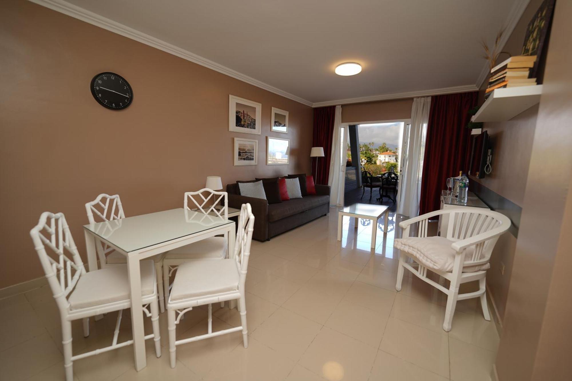Rf La Quinta Park Suites Santa Úrsula المظهر الخارجي الصورة