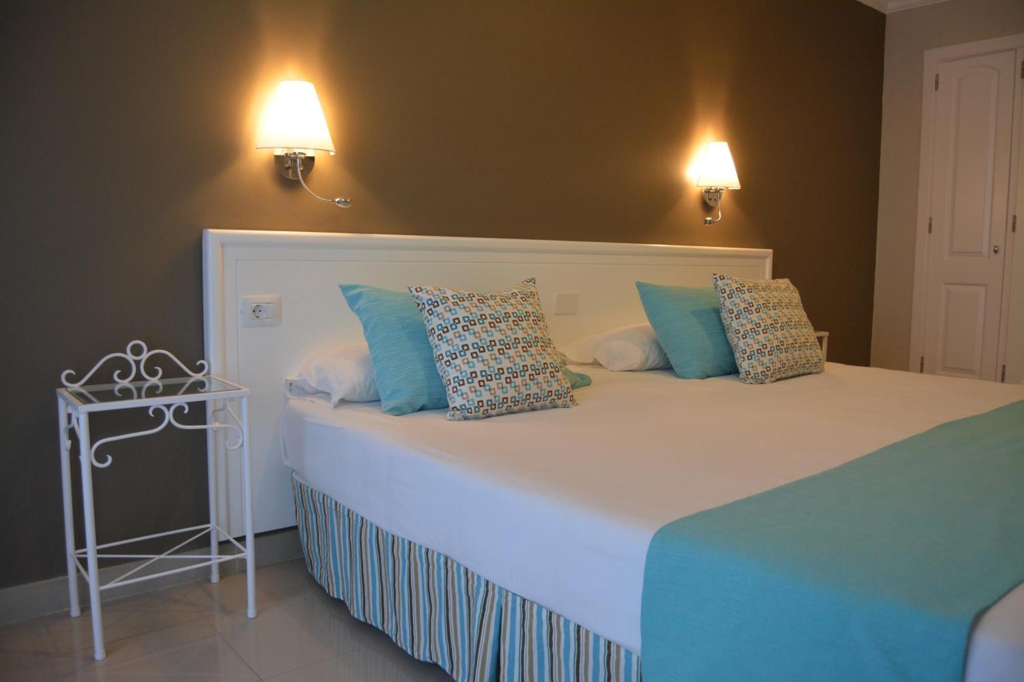 Rf La Quinta Park Suites Santa Úrsula المظهر الخارجي الصورة